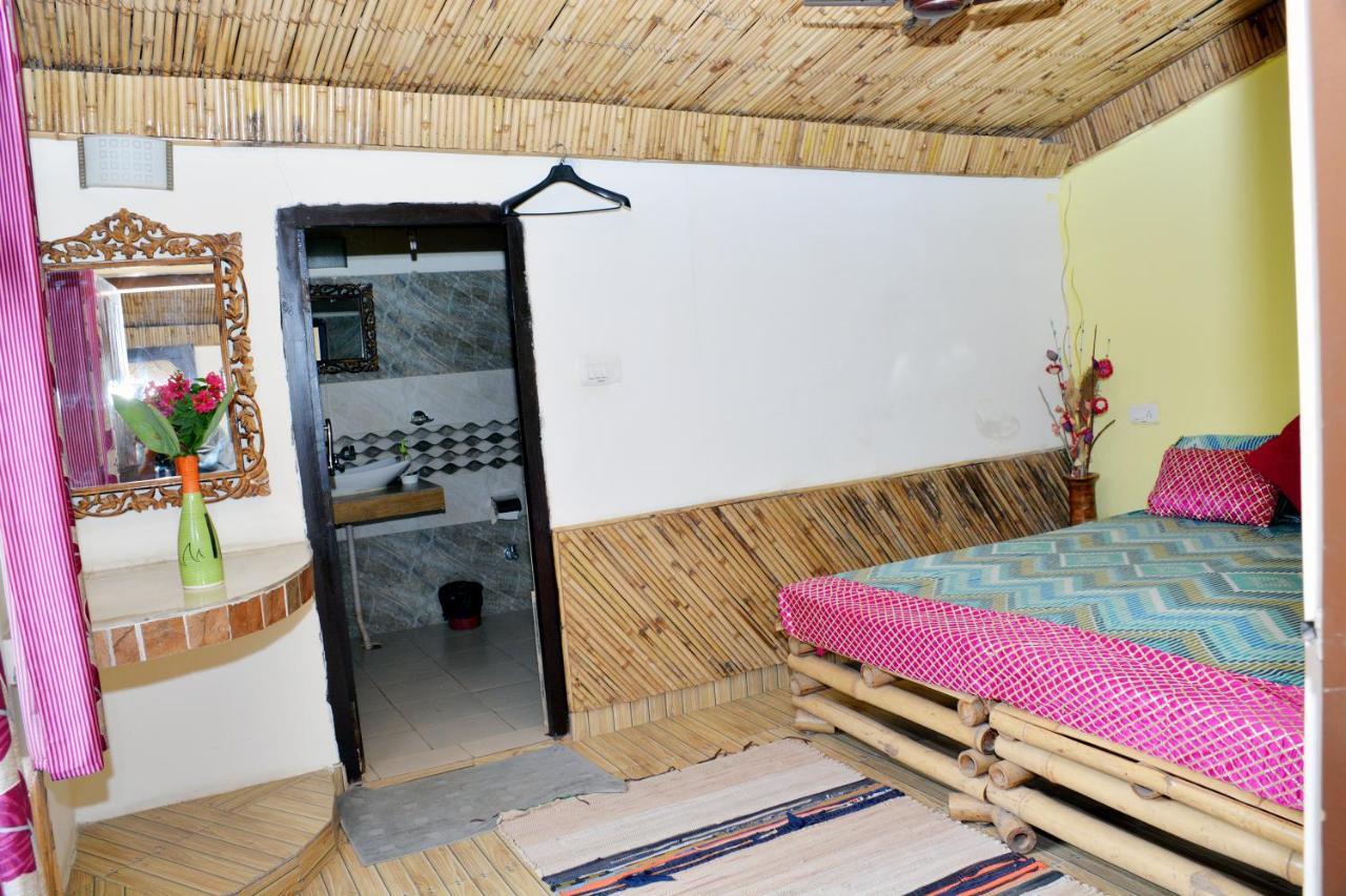 Astraal Resorts And Spa Рішикеш Екстер'єр фото