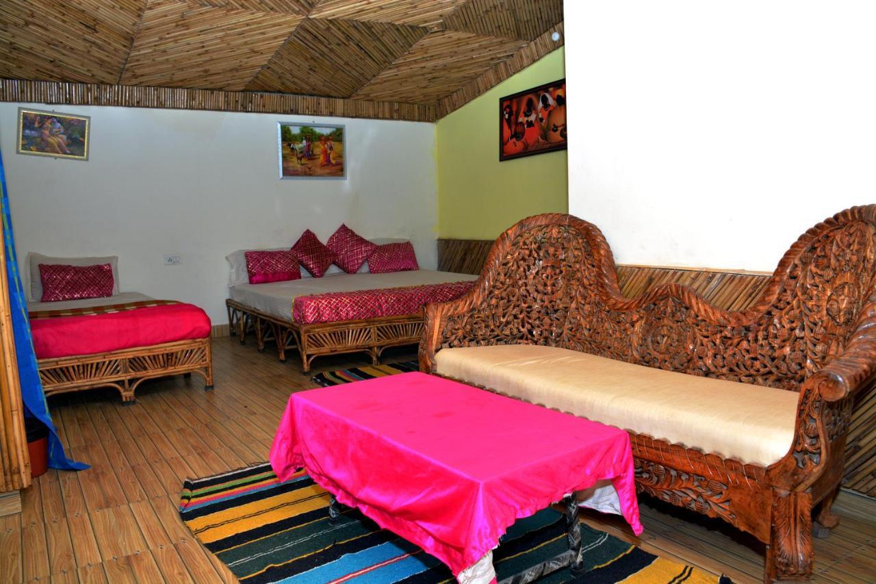 Astraal Resorts And Spa Рішикеш Екстер'єр фото